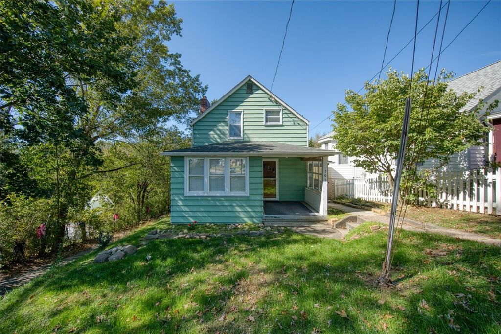 505 Locust St, Leechburg Boro, PA 15656