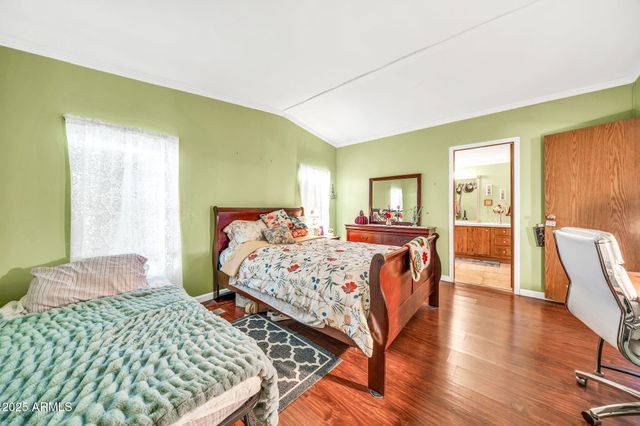 2510 E UTOPIA Road, Phoenix, AZ 85050