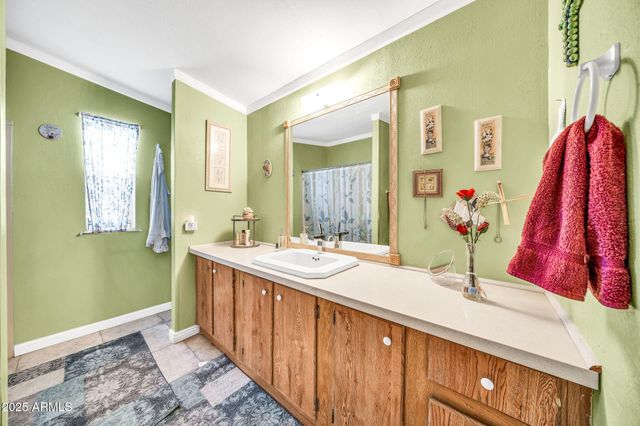 2510 E UTOPIA Road, Phoenix, AZ 85050