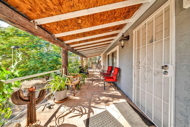 2510 E UTOPIA Road, Phoenix, AZ 85050