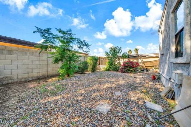 2510 E UTOPIA Road, Phoenix, AZ 85050