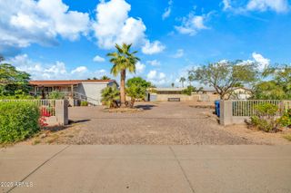 2510 E UTOPIA Road, Phoenix, AZ 85050