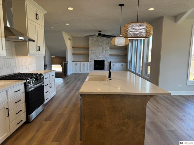 11505 S 116th Street, Papillion, NE 68046