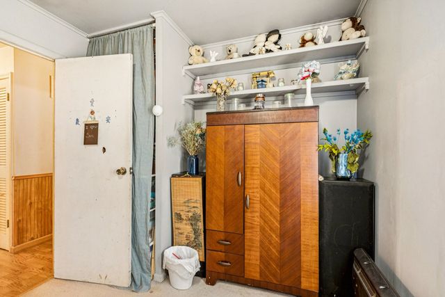 820 S Pine Street, Streamwood, IL 60107