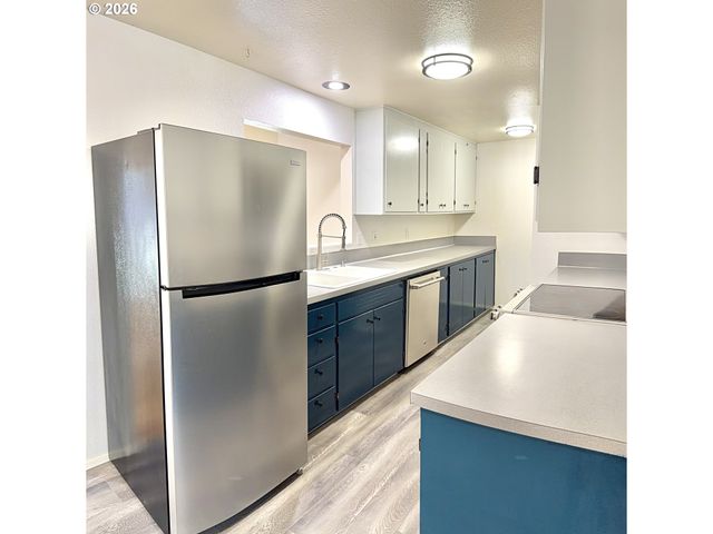4905 NECTAR Way, Eugene, OR 97405
