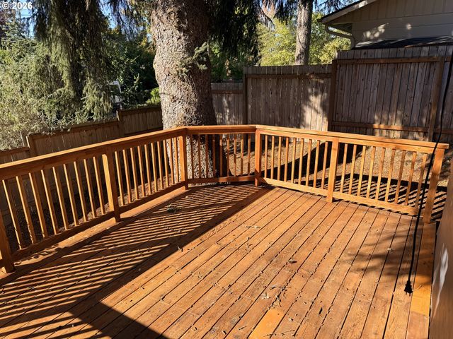 4905 NECTAR Way, Eugene, OR 97405