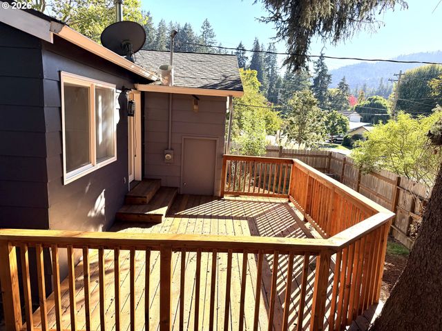 4905 NECTAR Way, Eugene, OR 97405