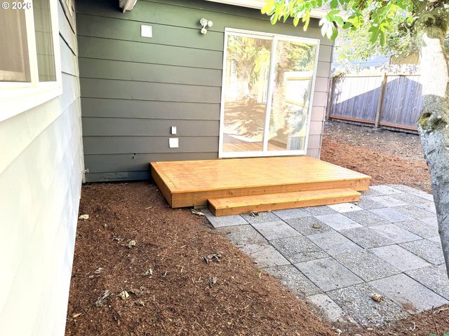 4905 NECTAR Way, Eugene, OR 97405
