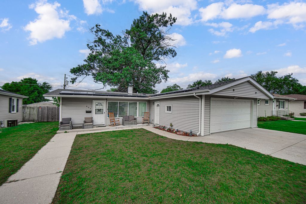 809 Westshire Drive, Joliet, IL 60435 — photo 2