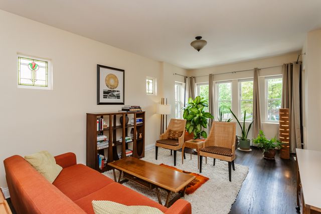 2311 Scoville Avenue, Berwyn, IL 60402