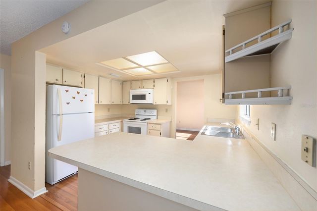 8304 SW 107TH PLACE, Ocala, FL 34481