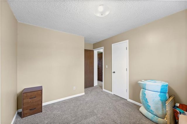 507 W CAMBRIDGE Road, Belton, MO 64012