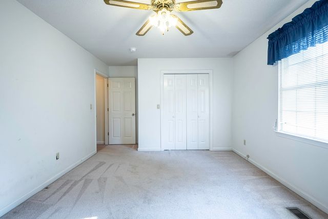 33 Joy Ann Circle, Rossville, GA 30741