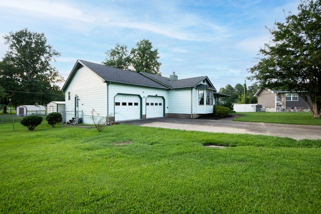 33 Joy Ann Circle, Rossville, GA 30741