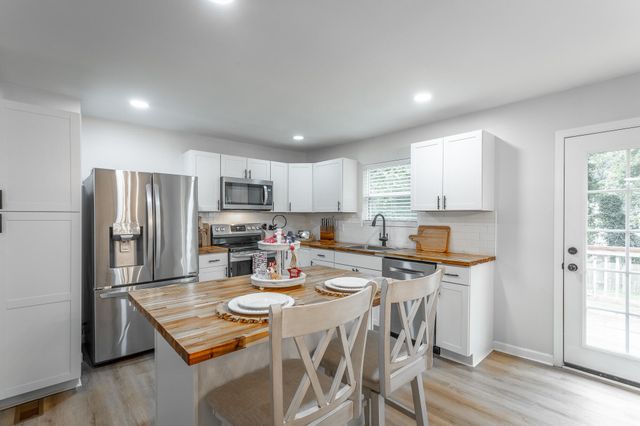 9056 Wooten Road, Chattanooga, TN 37416