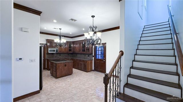 805 N J Street, Mcallen, TX 78501