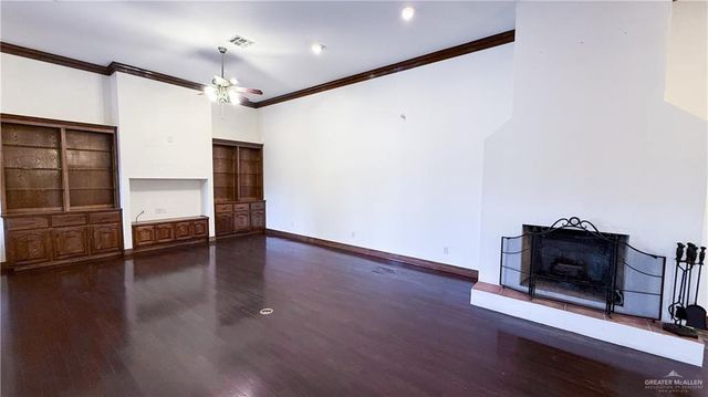 805 N J Street, Mcallen, TX 78501