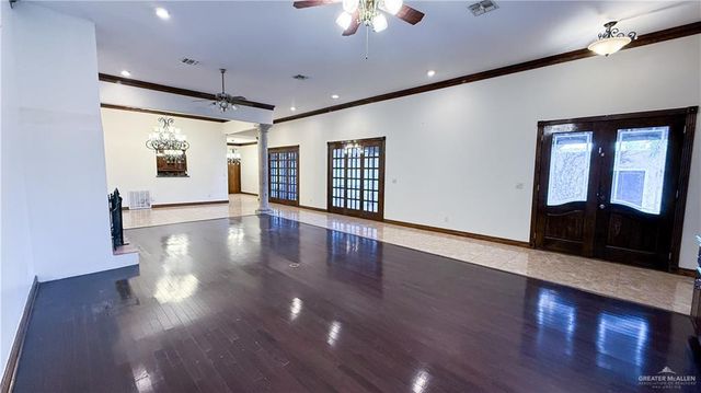 805 N J Street, Mcallen, TX 78501