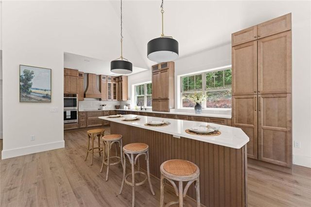 192 Browns Point, Dawsonville, GA 30534