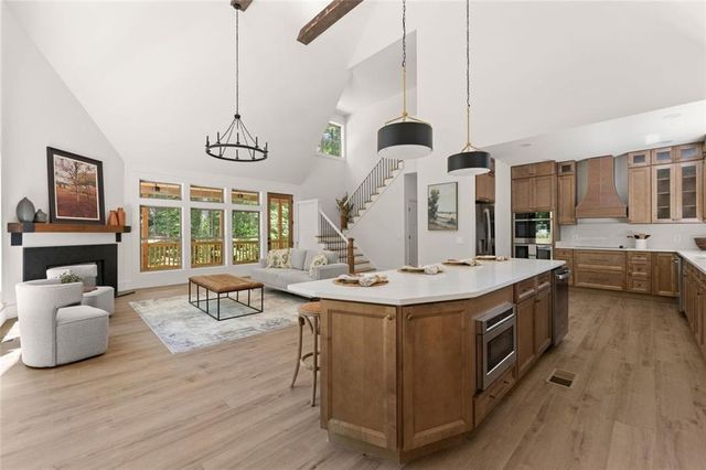192 Browns Point, Dawsonville, GA 30534
