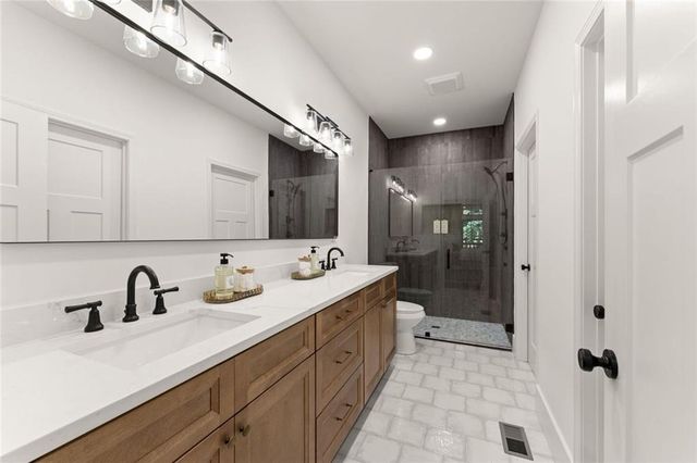192 Browns Point, Dawsonville, GA 30534