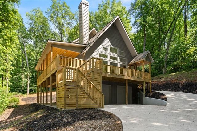 192 Browns Point, Dawsonville, GA 30534