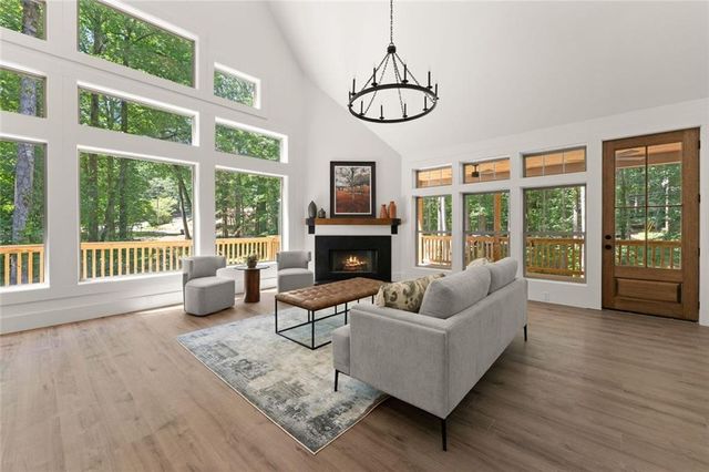 192 Browns Point, Dawsonville, GA 30534