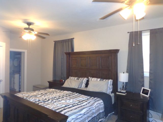 181 Washington Ave, Camden, TN 38320