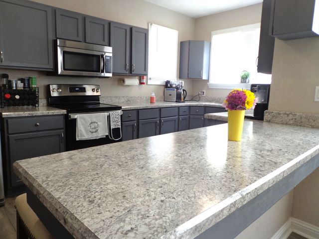 181 Washington Ave, Camden, TN 38320