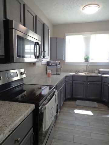 181 Washington Ave, Camden, TN 38320