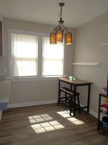 181 Washington Ave, Camden, TN 38320