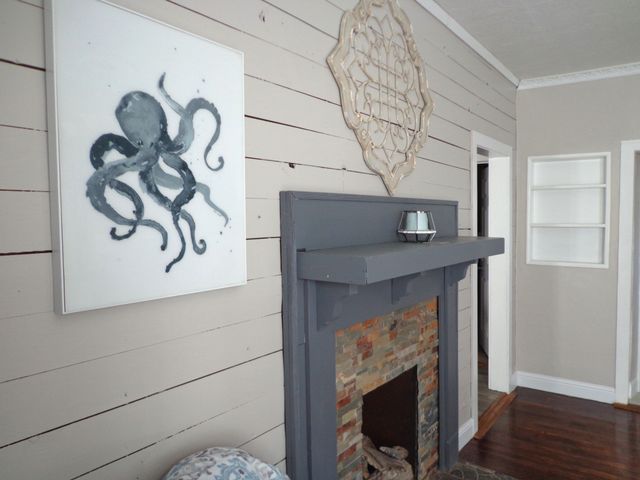 181 Washington Ave, Camden, TN 38320