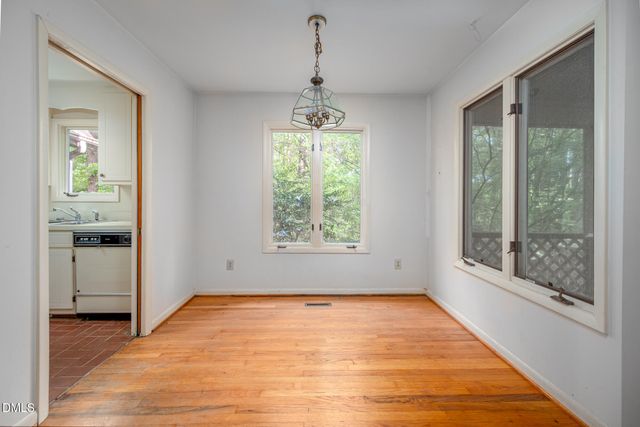 8901 Art Road, Cedar Grove, NC 27231