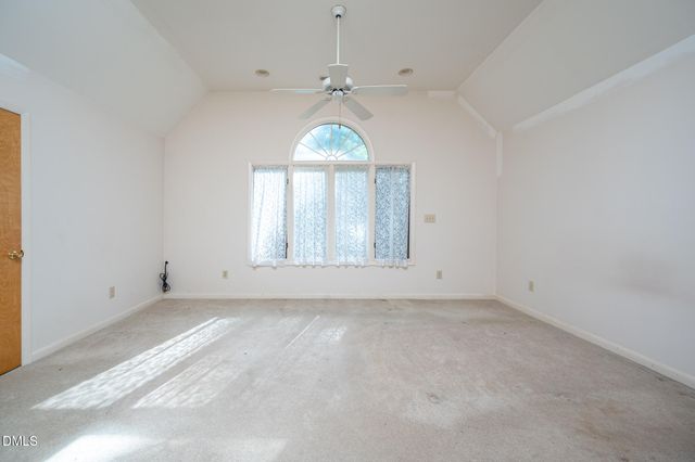 8901 Art Road, Cedar Grove, NC 27231
