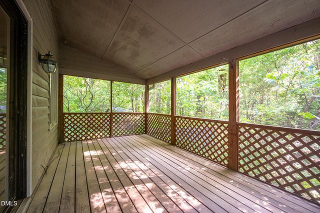 8901 Art Road, Cedar Grove, NC 27231