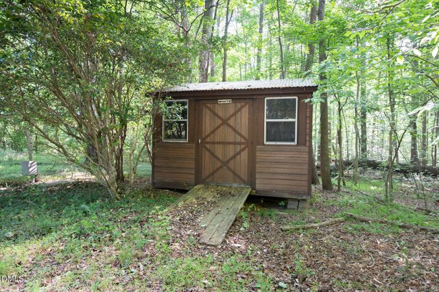 8901 Art Road, Cedar Grove, NC 27231
