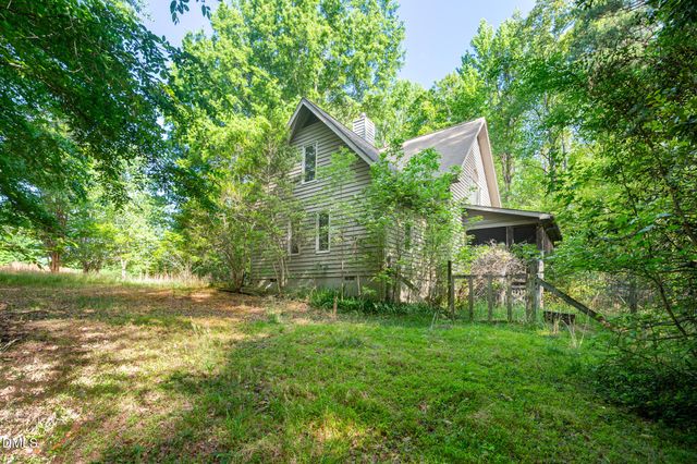 8901 Art Road, Cedar Grove, NC 27231