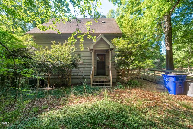 8901 Art Road, Cedar Grove, NC 27231