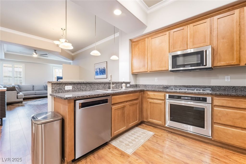 50 East Serene Avenue 320, Las Vegas, NV 89123