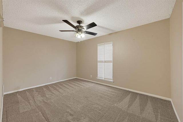 10010 Lost Pine Drive, Baytown, TX 77521
