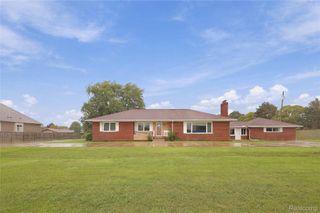 5353 18 Mile Road, Sterling Heights, MI 48314