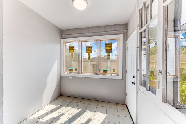 9431 S Vernon Avenue, Chicago, IL 60619