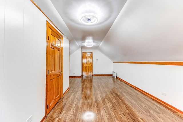 9431 S Vernon Avenue, Chicago, IL 60619