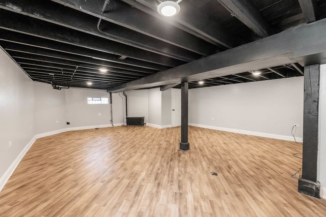 9431 S Vernon Avenue, Chicago, IL 60619