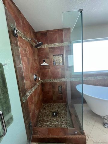 2176 Eastridge Loop, Oxnard, CA 93036