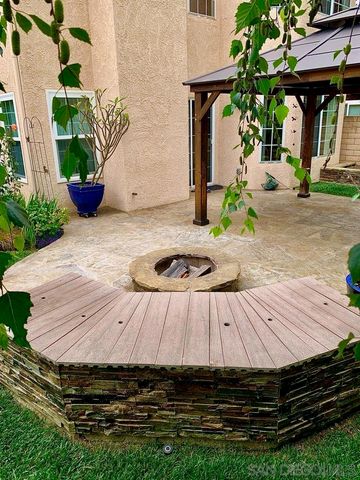 2176 Eastridge Loop, Oxnard, CA 93036