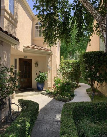 2176 Eastridge Loop, Oxnard, CA 93036