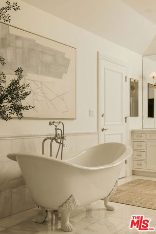 1228 Amalfi Drive, Los Angeles, CA 90272