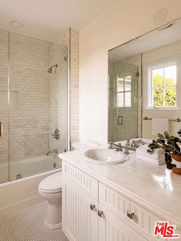1228 Amalfi Drive, Los Angeles, CA 90272