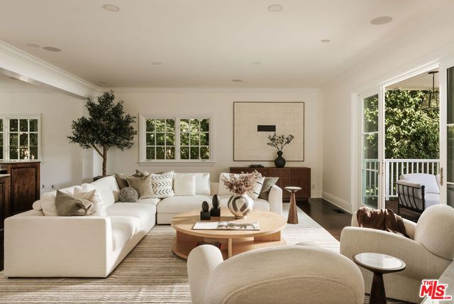 1228 Amalfi Drive, Los Angeles, CA 90272